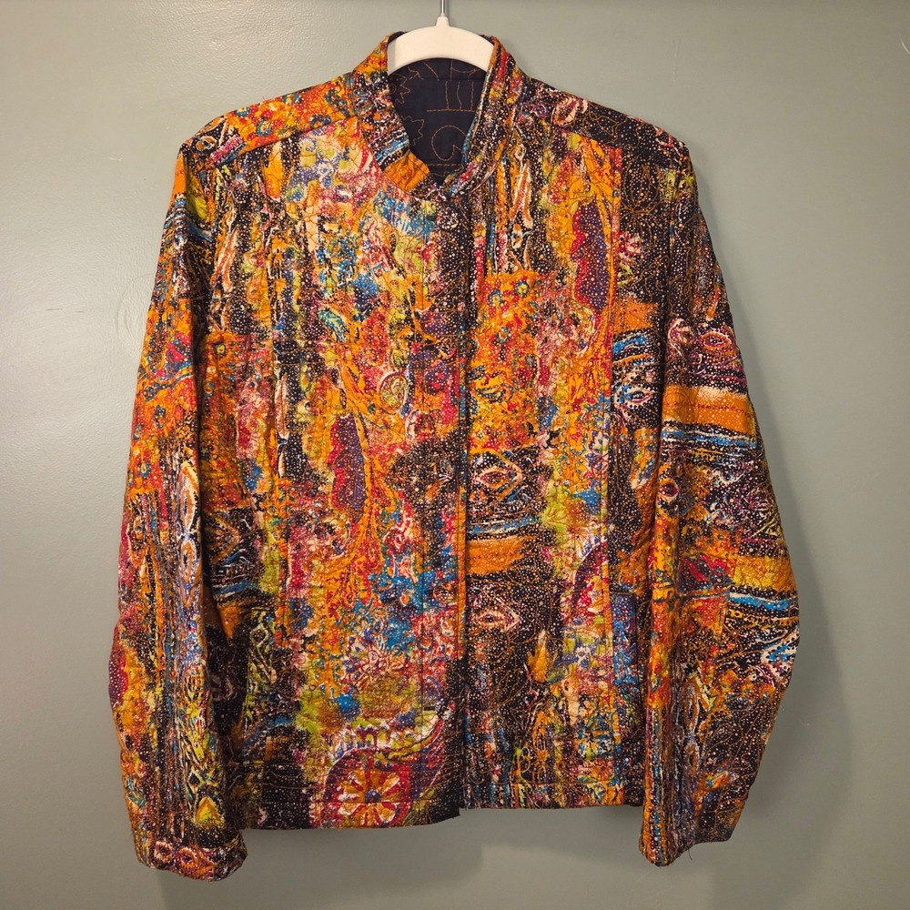 Chico's Size 2 Reversible Button Up Quilted Jacket Women's‎ L Wearable Art Multi